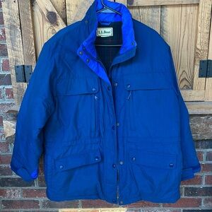 Vintage 90’s Blue LL Bean men’s heavy insulated coat size L